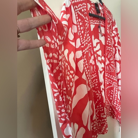 NEW! Vince Camuto Designer Coral and White Patterned Kimono OSFM - Picture 13 of 16